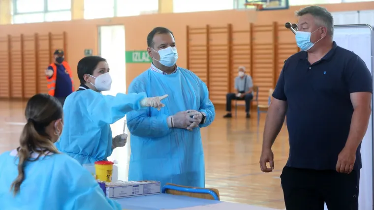 Bero&scaron; cijepio građane i najavio promjene: 'Ako interes za cijepljenje bude padao, nećemo ih vi&scaron;e pozivati na punktove nego...'