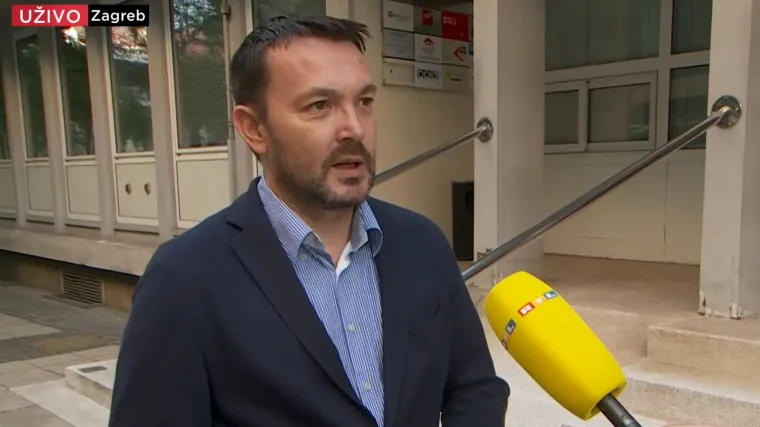 Bauk o raspu&scaron;tanju zagrebačkog SDP-a: 'Povjerenici će odlučivati o novim članovima. Ako će trebati savjet, tražit će ga u Sredi&scaron;njici'