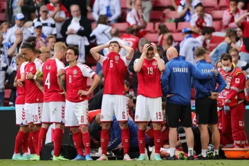 Liječnik koji je oživljavao Eriksena:  'Imao je puls i disao je, a onda se sve promijenilo'