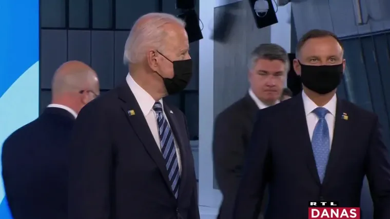 NATO summit: 30 zemalja pokazalo jedinstvo, osim Hrvata koji su se svađali međusobno, a Milanović jedini bez maske