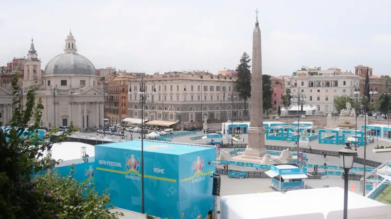 Auto-bomba pronađena pored stadiona uoči utakmice Italije i Švicarske