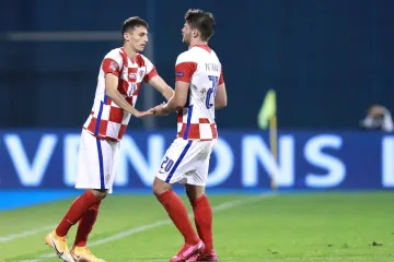Ne, on nije Mandžukić, ali je po igri njemu najbliži, a već je neko vrijeme prikovan za klupu