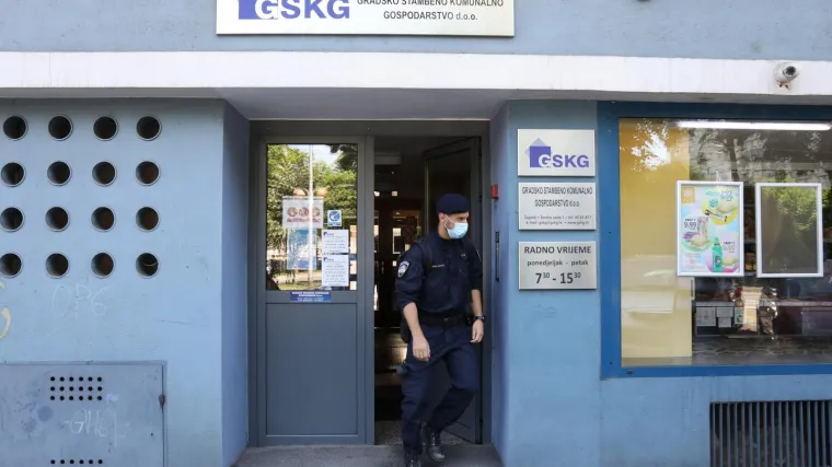 Policija i Uskok upali u GSKG: Uhićene četiri osobe. Među njima i voditelj hitnih intervencija