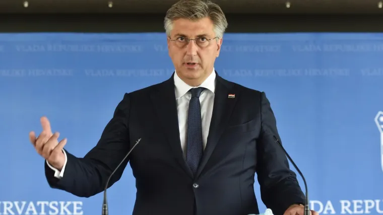 VIDEO Plenković poručio građanima: 'Cijepite se! Hrelja? On nije žetončić'; Premijer otkrio i za&scaron;to je neko vrijeme izbjegavao kamere