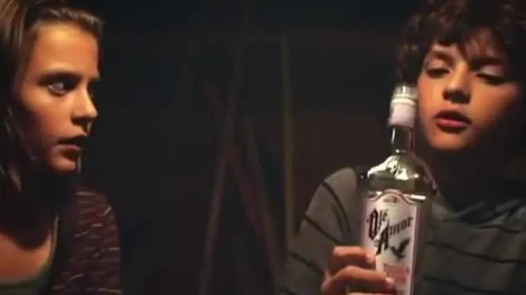 Osnovci su jučer slavili kraj &scaron;kole, njih 300.000. Jedno slavlje uz alkohol izrodilo se u dramu, u liječenje u bolnici