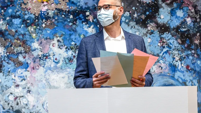 Pogledajte koliku plaću će imati Jo&scaron;ko Klisović. Veću od Toma&scaron;evića i tek ne&scaron;to manju od Plenkovića