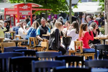 Toplinski val je stigao: Pijte puno vode, izbjegavajte Sunce i velike napore jer ljeto je stiglo
