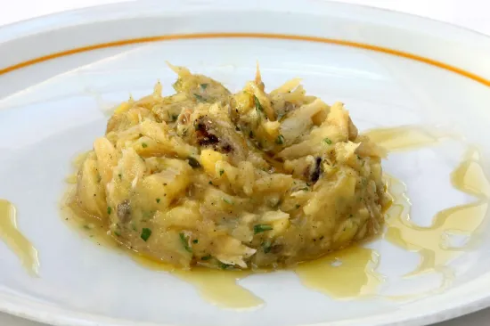 Vrijeme je za delicije: Donosimo tradicionalni recept za najukusniji bakalar na bijelo