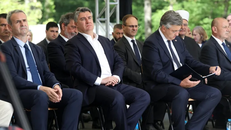 Milanović Plenkoviću i dru&scaron;tvu u Brezovici: 'Di ste partizani!' Donosimo pikantne detalje koji su začinili proslavu