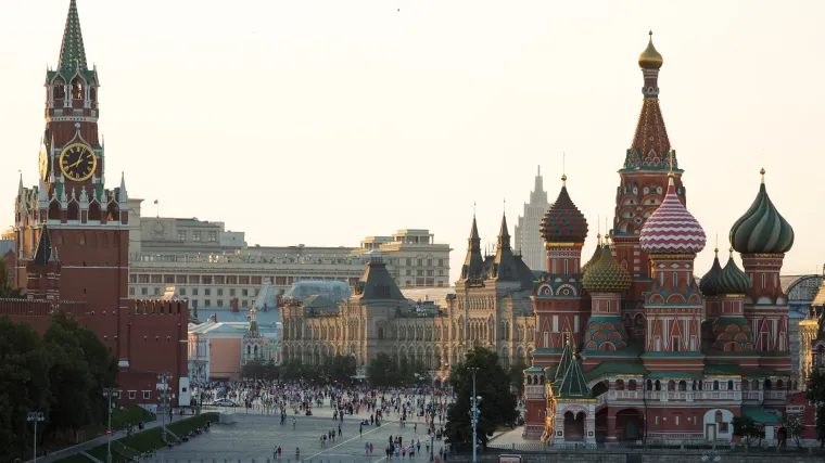 Povijesni toplinski val zahvatio je glavni grad Rusije: U ponedjeljak je temperatura u Moskvi iznosila 34,7 stupnjeva