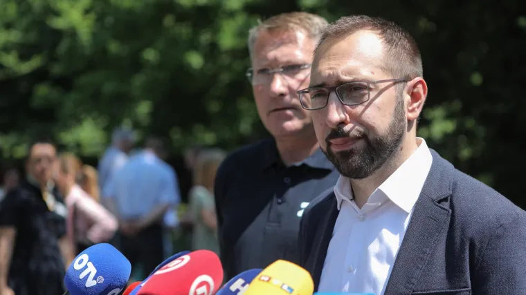 Toma&scaron;ević: 'Ministarstvo treba donositi vi&scaron;e odluka za obnovu, Grad može dati svoje ljude kako bi se ubrzao proces'
