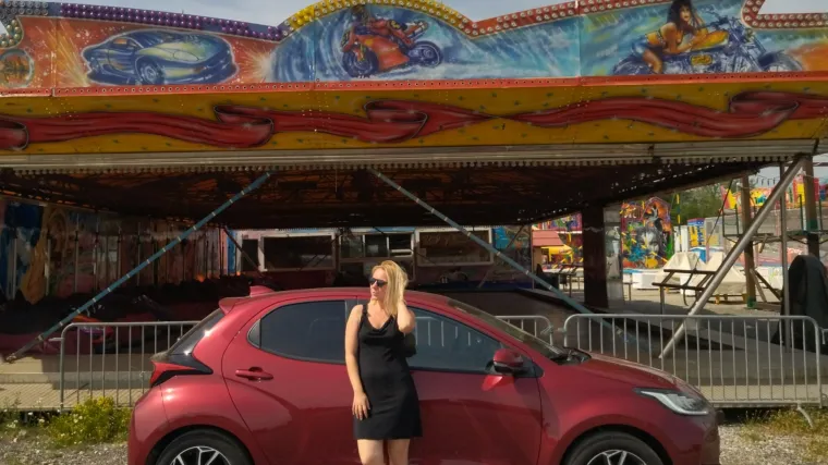 Gradska jurilica koja obara s nogu: S okretnim Yarisom vožnja je čisti gušt, a i potrošnja mu je prihvatljiva za svačiji novčanik