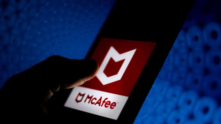 Kontroverzan život McAfeeja: Zvali su ga kripto Isusom i genijem, ali i bizarnim čudakom, pa i ubojicom