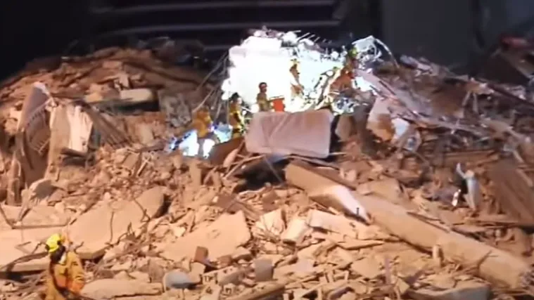 VIDEO U Miami Beachu uru&scaron;ila se zgrada. Jedan osoba poginula, ne zna se gdje je 51 stanar