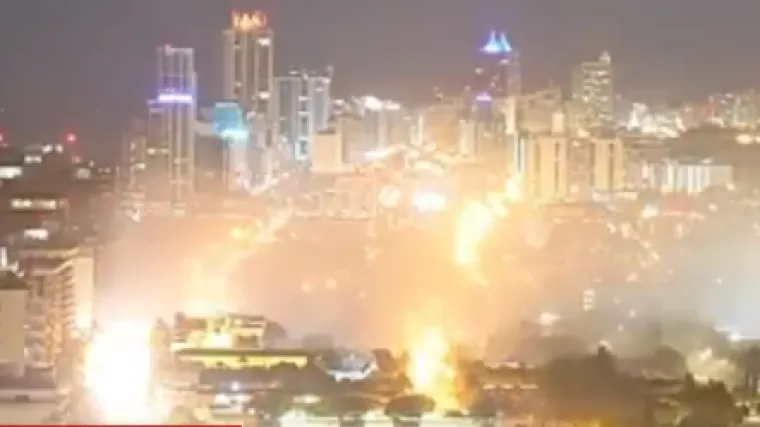 Sru&scaron;ila se vi&scaron;ekatnica u Miamiju: Najmanje jedna osoba je poginula, a dječaka su izvukli iz ru&scaron;evina