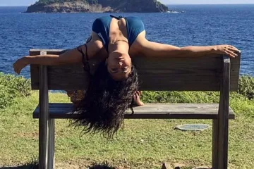 Salmi Hayek grudi rastu i rastu...: 'Mnogi misle da sam ih povećala. Ne krivim ih'