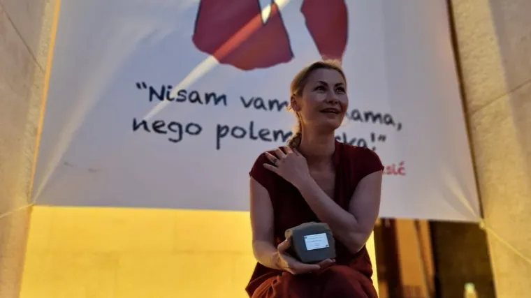 RTL-ova novinarka Danka Derifaj osvojila vrijednu nagradu: 'Počašćena sam dobiti nagradu nazvanu po Vesni Kesić'