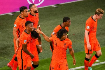 Žele ga Barca i Bayern, ali na 'njegovom' otoku ga ne mogu ni smisiti; 'On je izdajnik, bijesni smo na njega...'