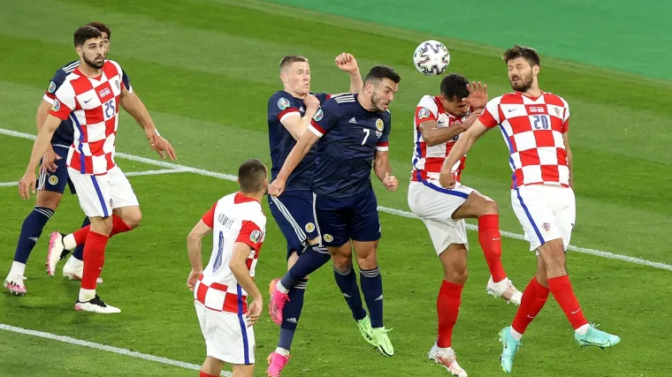 Peri&scaron;ić je bio najopasniji, Kovačić je najvi&scaron;e pretrčao, a znate li koji je Vatreni bio najbrži na Euru?