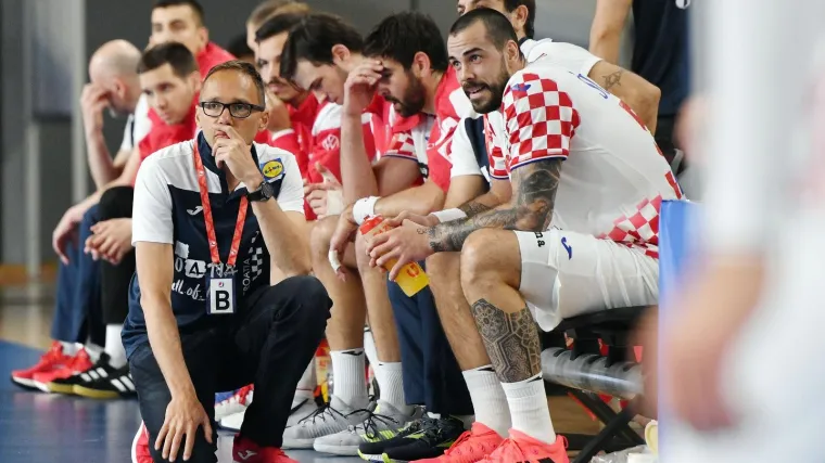 'Kad vidim koliko ovi dečki rade, ne bi bilo lo&scaron;e da se oformi B reprezentacija...'