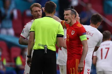 Prvo se svađao sa sucem na utakmici, a onda je izletio s intervjua; Naljutilo ga je jedno pitanje