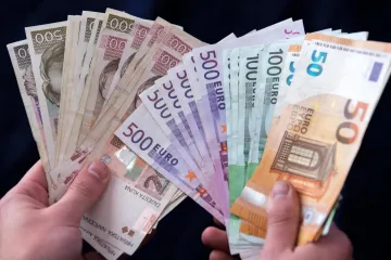 Jesu li Hrvati ikad imali više? Na tekućim računima nagomilao se novac, poznato o kojem je iznosu riječ