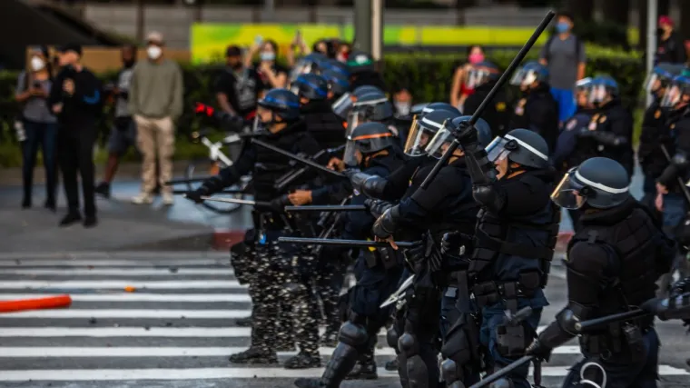 Policajac koji je osuđen zbog Floyda: 'Uskoro će izaći nove informacije, nadam se da će vam ovo pružiti malo mira'