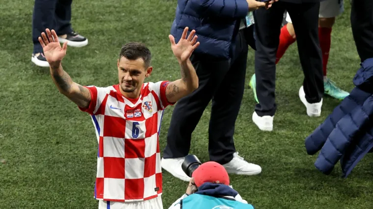 Lovren nakon utakmice objavio zagonetan post: 'Neke stvari će se morati popraviti i promijeniti...'