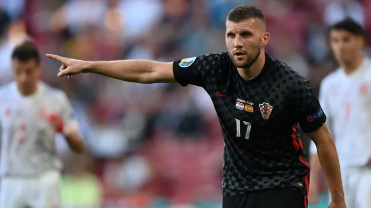 Španjolci tvrde da je u hrvatskoj svlačionici na poluvremenu bila prava drama, uključeni su bili Modrić, Rebić i Dalić