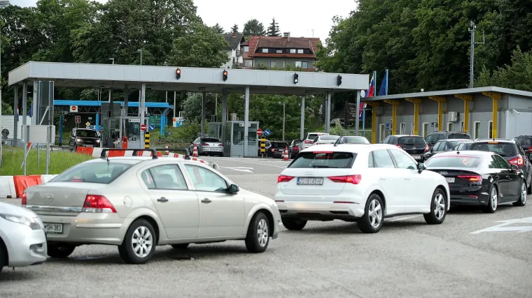 Slovenija od subote na "zelenoj listi" ima cijelu Hrvatsku. Ali, iako blag, i to uključuje određeni režim za putnike