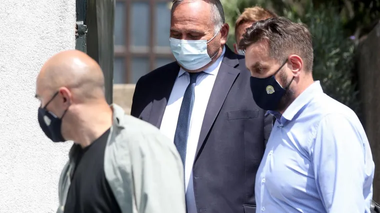Kako živi ravnatelj HRT-a: Plaća mu je skoro 25 tisuća kuna, a evo &scaron;to sve ima od nekretnina, pokretnina, u&scaron;teđevine...