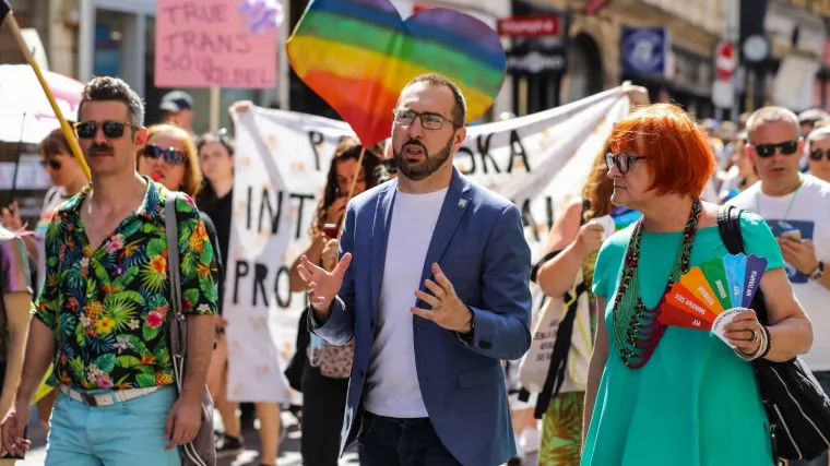 Toma&scaron;ević: 'Zaposlenici uprave u istražnom zatvoru su privremeno udaljeni iz službe. Radi se o jednoj osobi, za ostale se čeka'