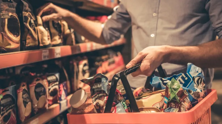 Osim nedjeljom, Vlada želi zabraniti rad trgovina i iza 21 sat: Evo &scaron;to o tome za RTL kažu trgovci, sindikati, poslodavci i građani