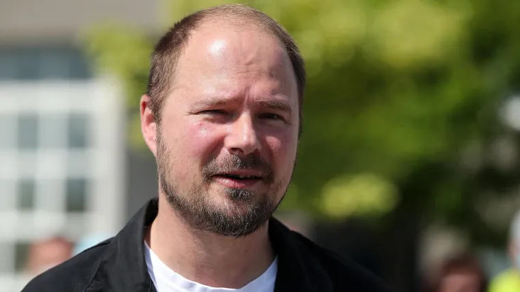 Toma&scaron;evićev zamjenik nema niti jednu nekretninu: A tek da vidite koji auto vozi...