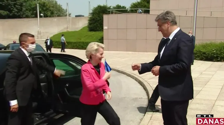 Ursula von der Leyen u Zagrebu s ogromnim paketom pomoći na +35&deg;C: 'Želimo vam toplu dobrodo&scaron;licu'