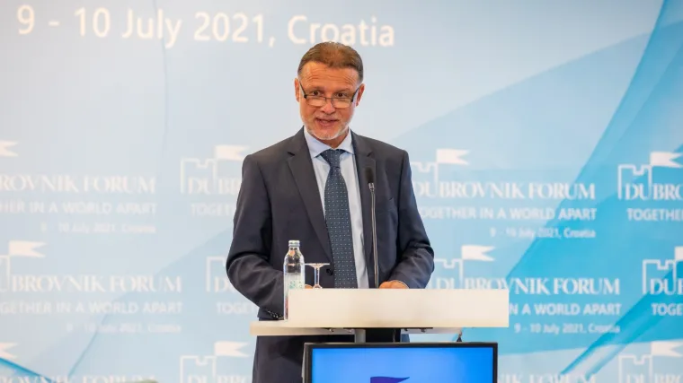 'Pandemija će trajno izmijeniti život i neće biti povratka na stari način života'