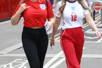 Ljepotice okupirale tribine, Kaneu i društvu stigla najdraža podrška