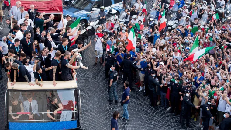 Nacija je u transu; Pogledajte ove prizore