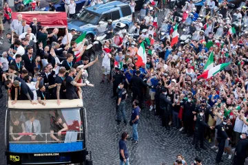 Nacija je u transu; Pogledajte ove prizore