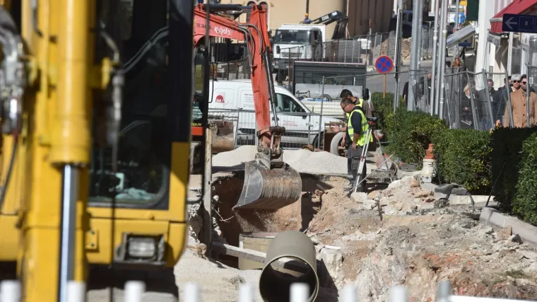 &Scaron;ibenčani se nelegalno spajaju na novu kanalizaciju, dok su radovi jo&scaron; u tijeku: &Scaron;teta je ogromna