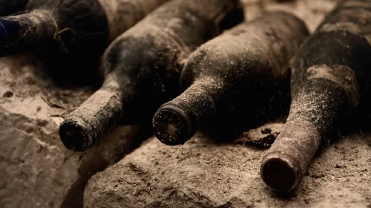 Obnova palače otkrila je veliko povijesno otkriće: Na tisuće boca vrijednih vina i pića