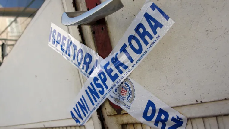 Tijekom vikenda zapečaćena dva objekta zbog previše osoba