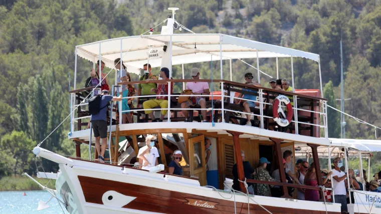 Mediji na njemačkom: Hrvatska je jako ovisna o turizmu. A nad Jadran se nadvila sjena delta-korone