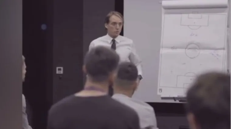 Procurila snimka iz svlačionice na kojoj se vidi &scaron;to je Mancini rekao igračima prije početka finala