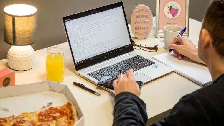 Nizozemsku vraća preporuku za rad od kuće zbog porasta zaraza koronavirusom