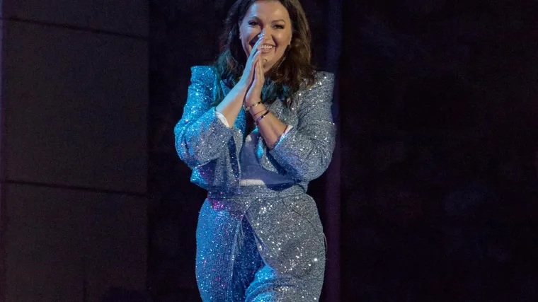 Nina Badrić nikada bolje nije izgledala: U šljokičastom kompletu istaknula svoje obline