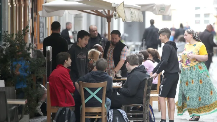 Slovenci od danas mogu koristiti nove turističke bonove