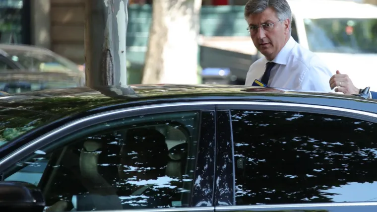 Plenković odgovorio Milanoviću u vezi cijepljenja: 'Sebičnost nije dobrodo&scaron;la. Svako relativiziranje ugroze nije ozbiljno ni odgovorno'