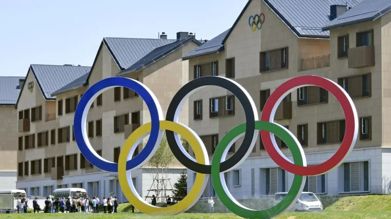 Nekoliko dana prije početka Igara stigle lo&scaron;e vijesti, zabilježen prvi slučaj zaraze u olimpijskom selu