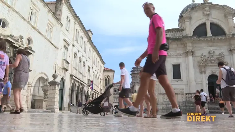Ne otkazuju se rezervacije, apartmani ne&scaron;to jeftiniji. Uspije li se ne&scaron;to ipak zaraditi?: 'Pa, uspije se ne&scaron;to'